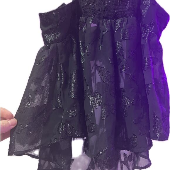 Urban Outfitters Black Camisole with Silver Accents - Picture 4 of 9